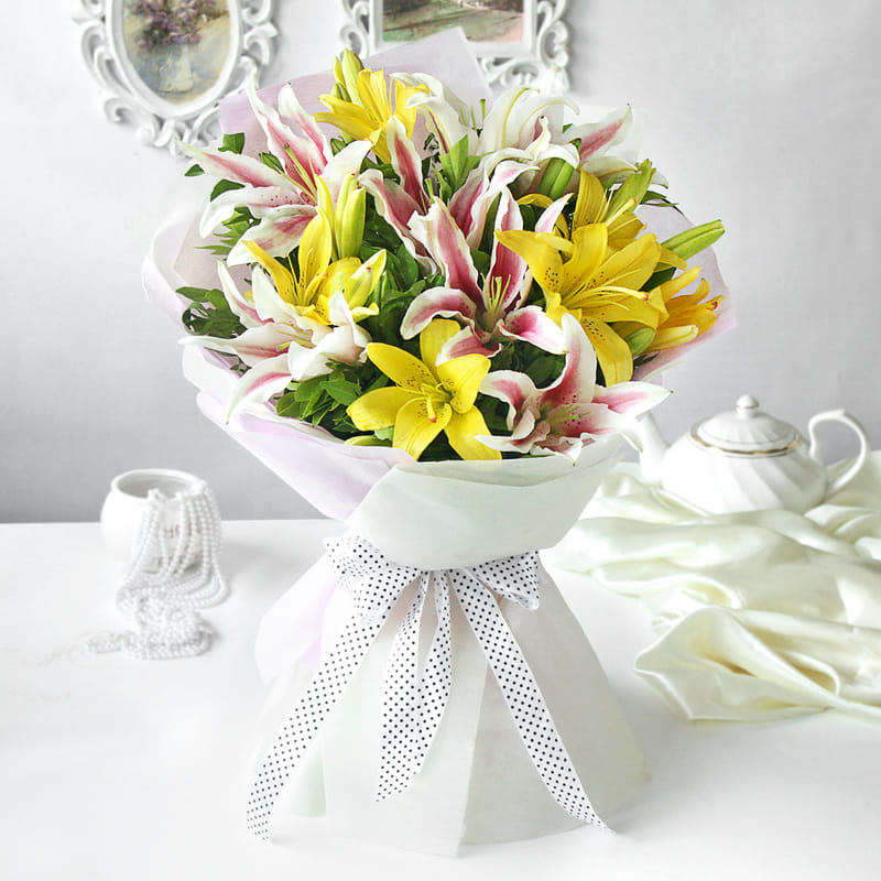 Sunshine & Grace: Vibrant Yellow and Pink Lily Mix Bouquet